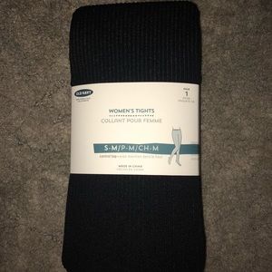 Women’s Black Knitted Tights